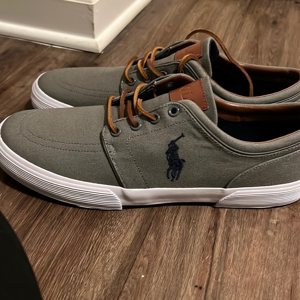 Brand new never worn polo Ralph Lauren casual sneakers for men